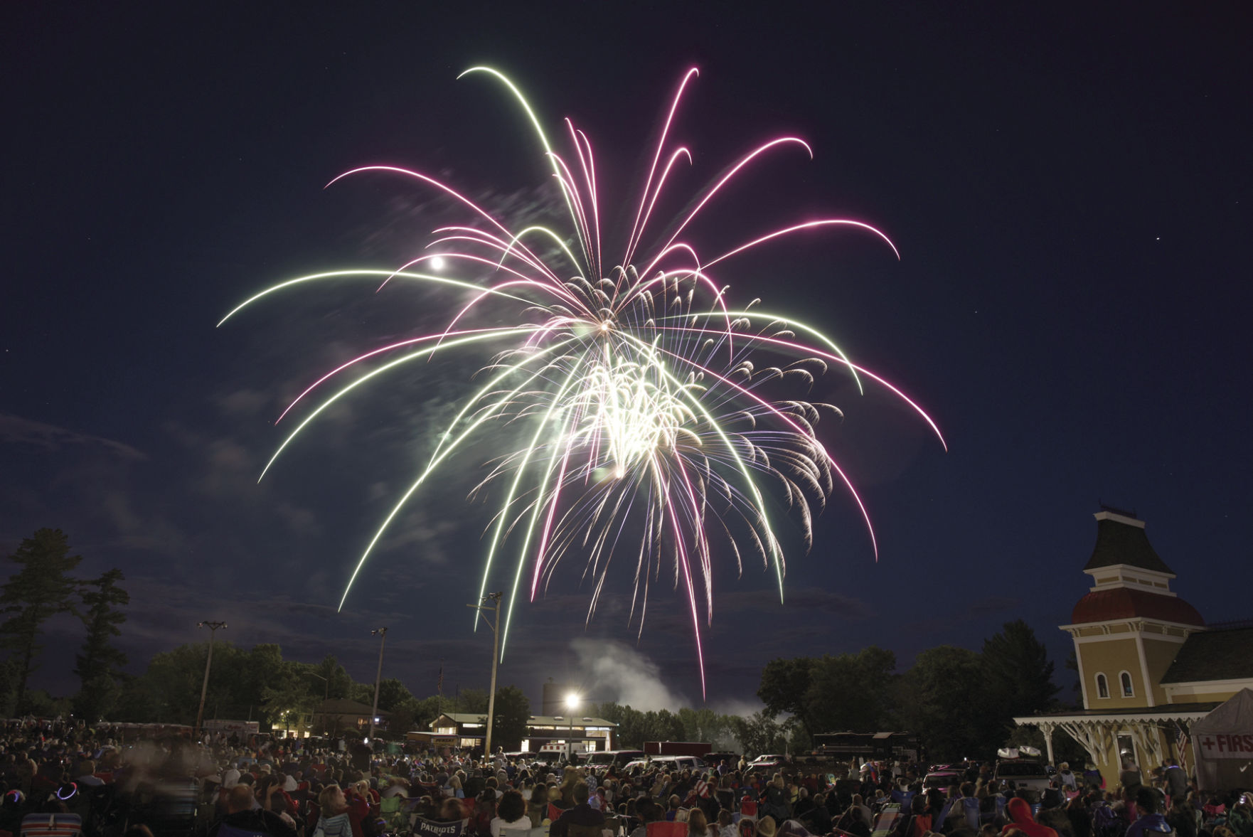 7-4-17 North Conway fireworks 1.JPG